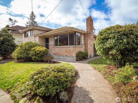 Photo of 5819 30th Avenue NW, Seattle, WA 98107 (MLS # 2485417)