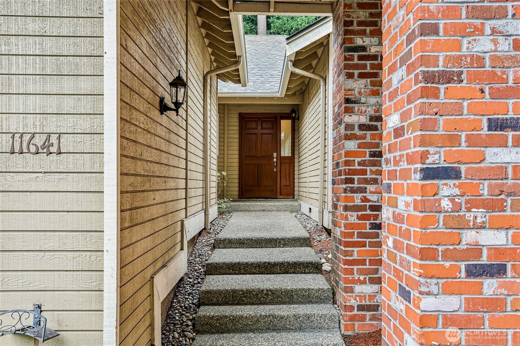 11641 NE 95th Street