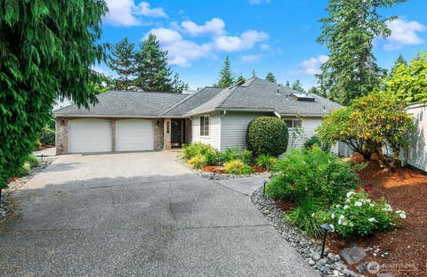 Photo of 13011 NE 70th Drive, Kirkland, WA 98033 (MLS # 2565270)