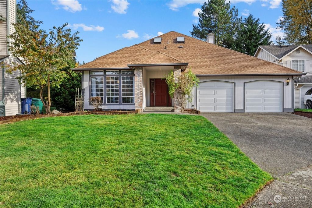 Photo of 1230 SW 353rd Street, Federal Way, WA 98023 (MLS # 2307388)