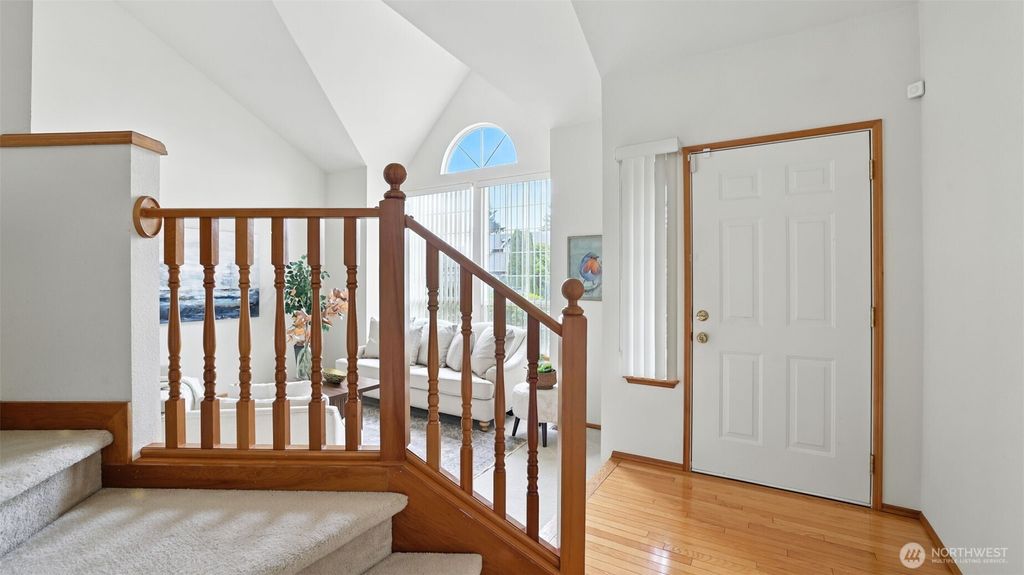 Photo of 1818 Elma Avenue NE, Renton, WA 98059 (MLS # 2399065)