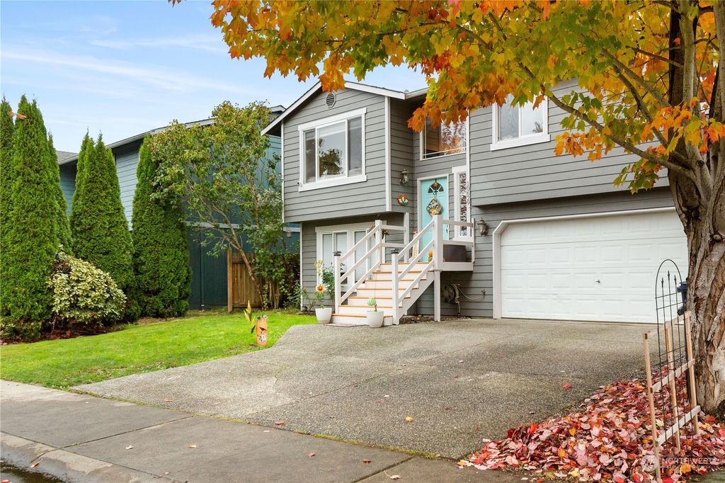 Photo of 10629 58th Drive NE, Marysville, WA 98270 (MLS # 2009302)