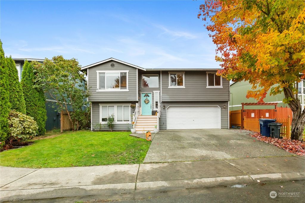 Photo of 10629 58th Drive NE, Marysville, WA 98270 (MLS # 2009302)