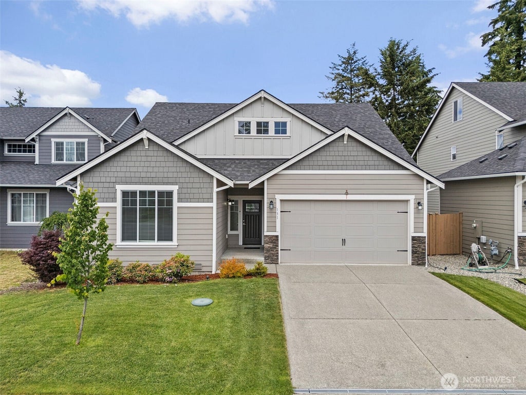 Photo of 131 191st Street Ct E, Spanaway, WA 98387 (MLS # 2576948)