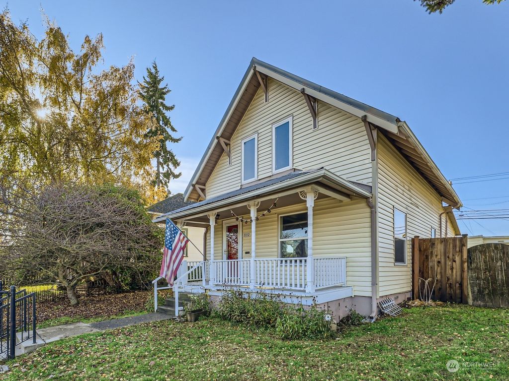Photo of 1112 E Marine View Drive, Everett, WA 98201 (MLS # 2179688)