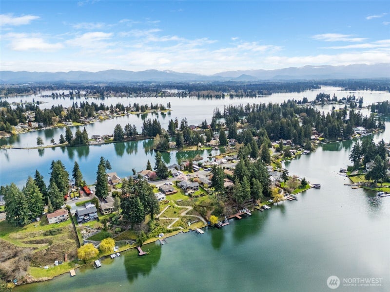 3118 Deer Island Drive E