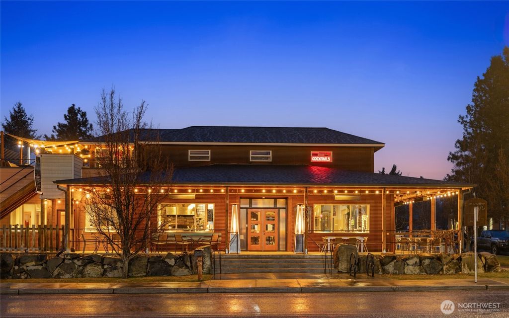 Photo of 307 E 5th Street, Ellensburg, WA 98926 (MLS # 2475201)