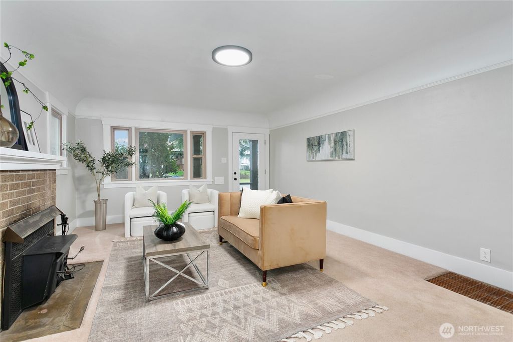 Photo of 4822 S L Street, Tacoma, WA 98408 (MLS # 2492298)