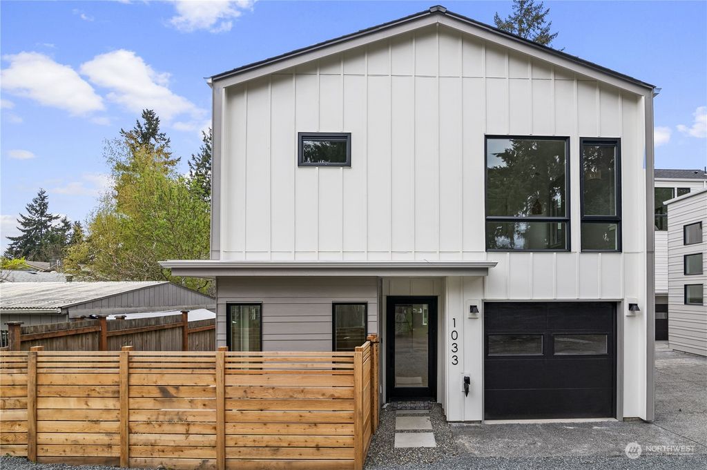 Photo of 1033 NE 98th Street, Seattle, WA 98115 (MLS # 2223948)