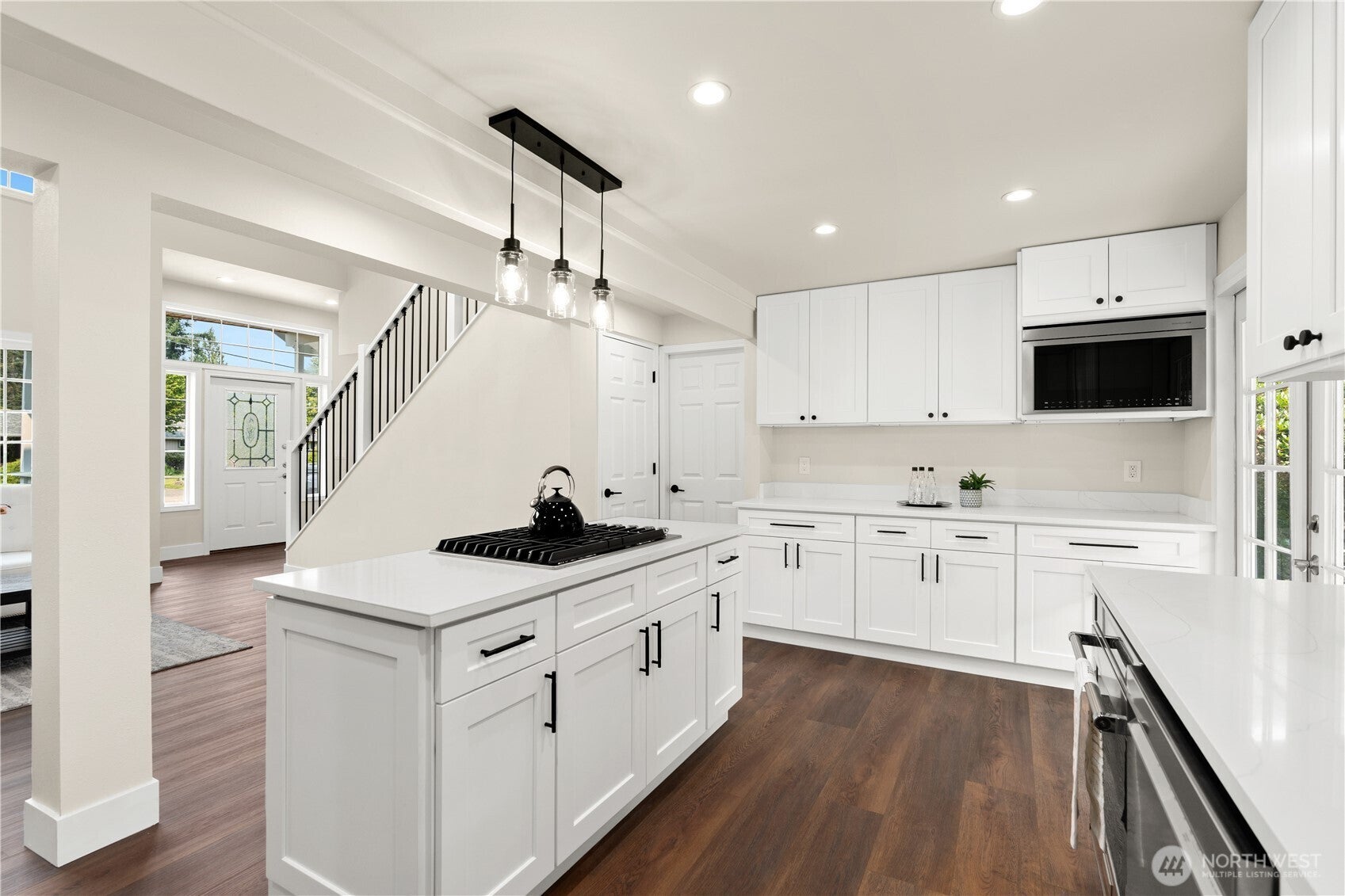 209 NE 6th Street
