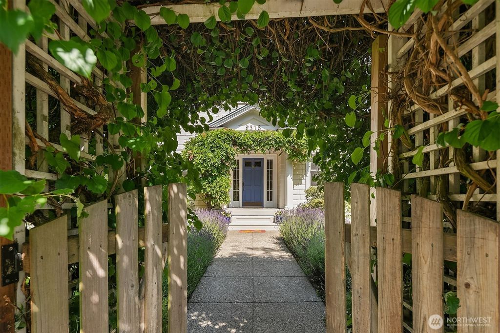 Photo of 2318 33rd Avenue S, Seattle, WA 98144 (MLS # 2394547)