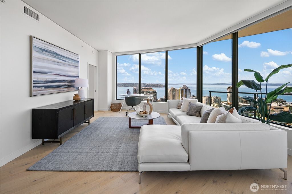 Photo of 2510 6th Avenue #2908, Seattle, WA 98121 (MLS # 2467867)