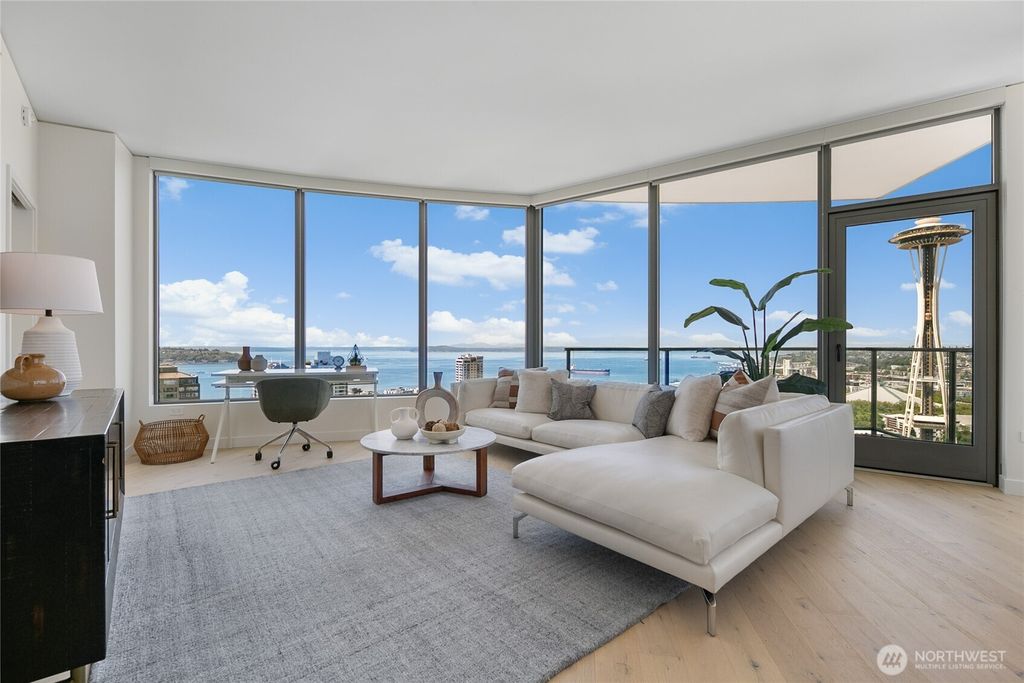 Photo of 2510 6th Avenue #2908, Seattle, WA 98121 (MLS # 2467867)