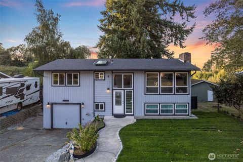 Photo of 4016 Brouse Boulevard W, University Place, WA 98466 (MLS # 2441889)
