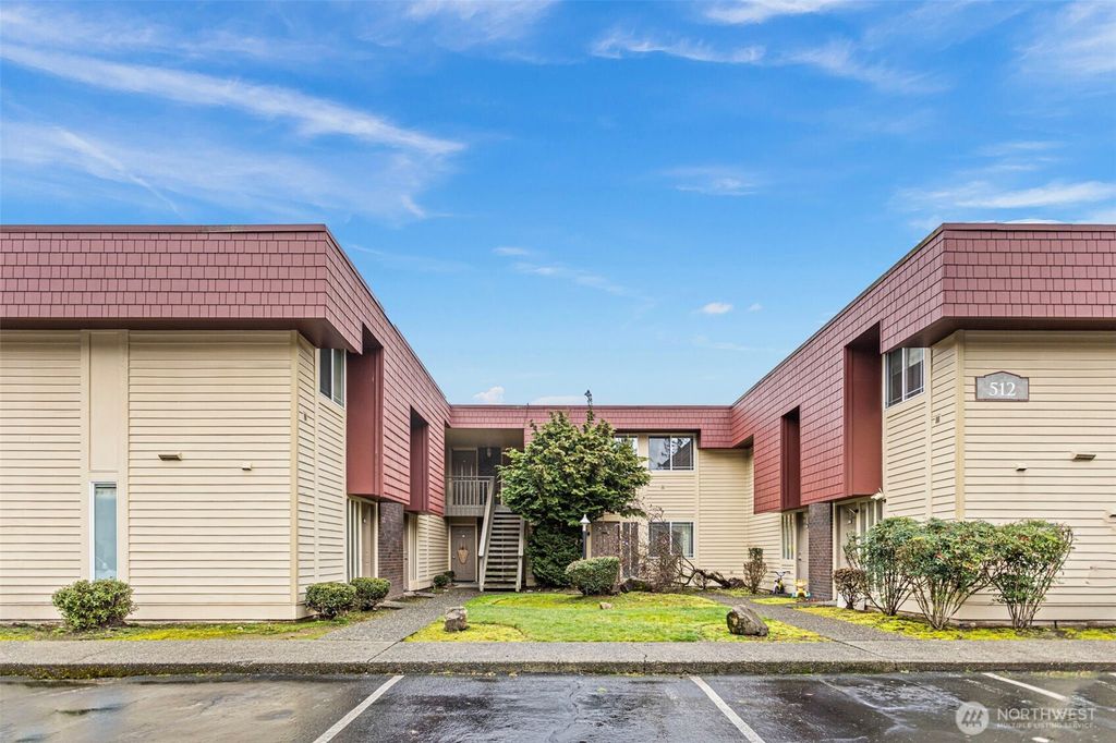 Photo of 14200 SE 6th Street #57, Bellevue, WA 98007 (MLS # 2495018)