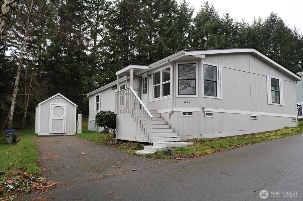 Photo of 857 Mahogany Lane NW, Silverdale, WA 98383 (MLS # 2480585)