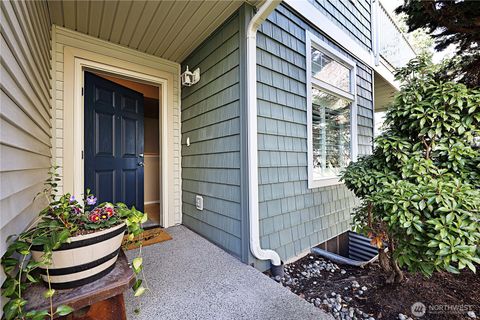 1031 61st St SE 106 Auburn WA 98092