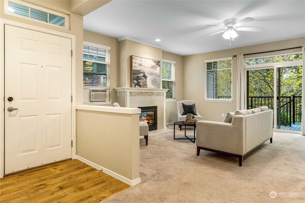 Photo of 1500 S 18th Street #E101, Renton, WA 98055 (MLS # 2220666)