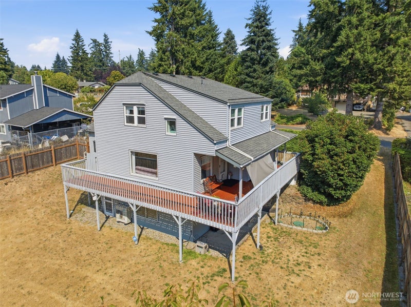 9511 Olson Road NW