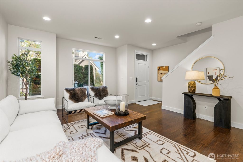 Photo of 13919 34th Drive SE #E-210, Mill Creek, WA 98012 (MLS # 2449445)