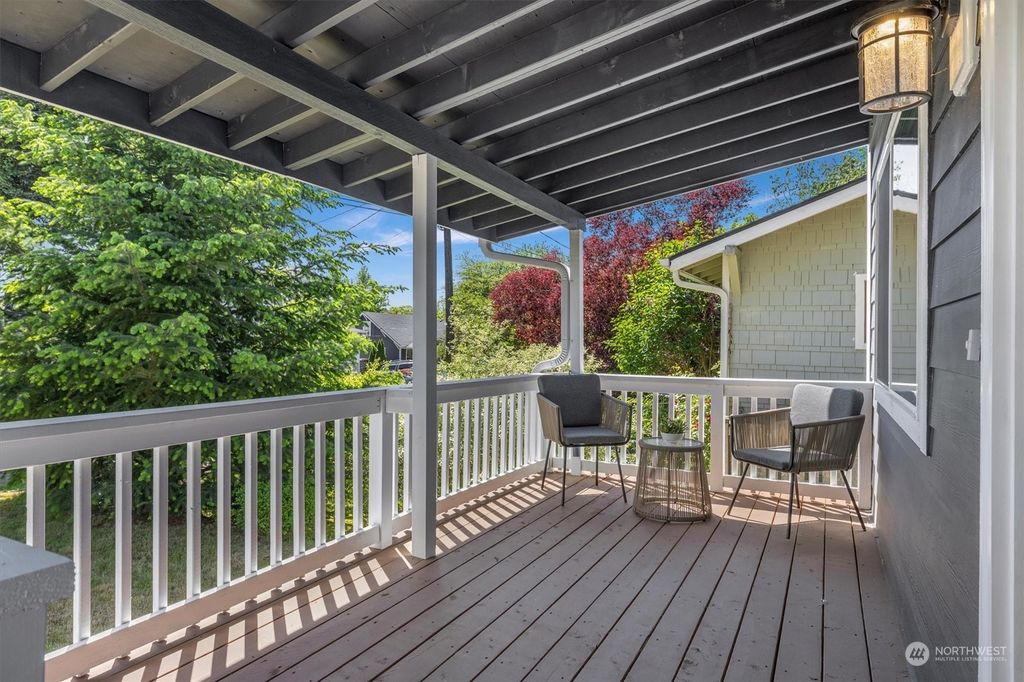 Photo of 5120 S Farrar Street, Seattle, WA 98118 (MLS # 2299358)