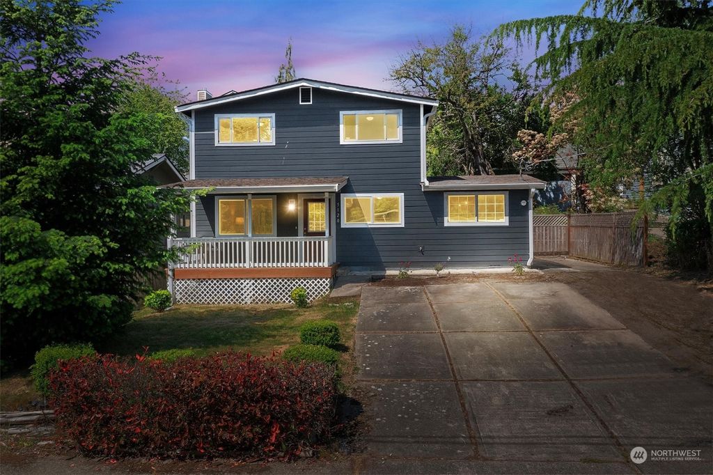 Photo of 5120 S Farrar Street, Seattle, WA 98118 (MLS # 2299358)