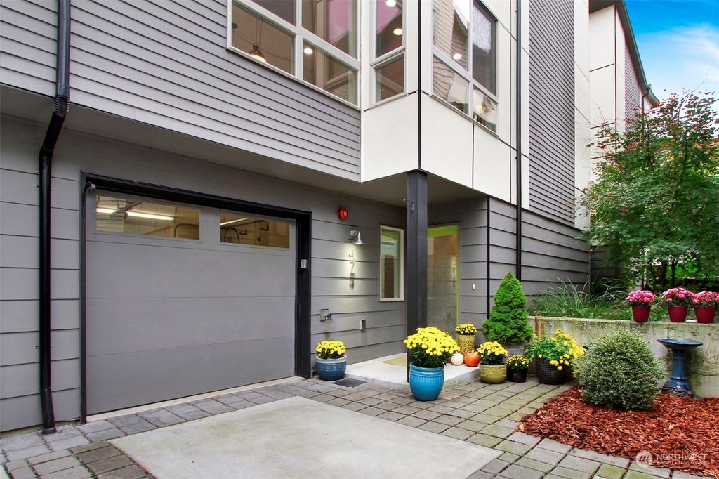Photo of 4751 35th Avenue S, Seattle, WA 98118 (MLS # 2174484)