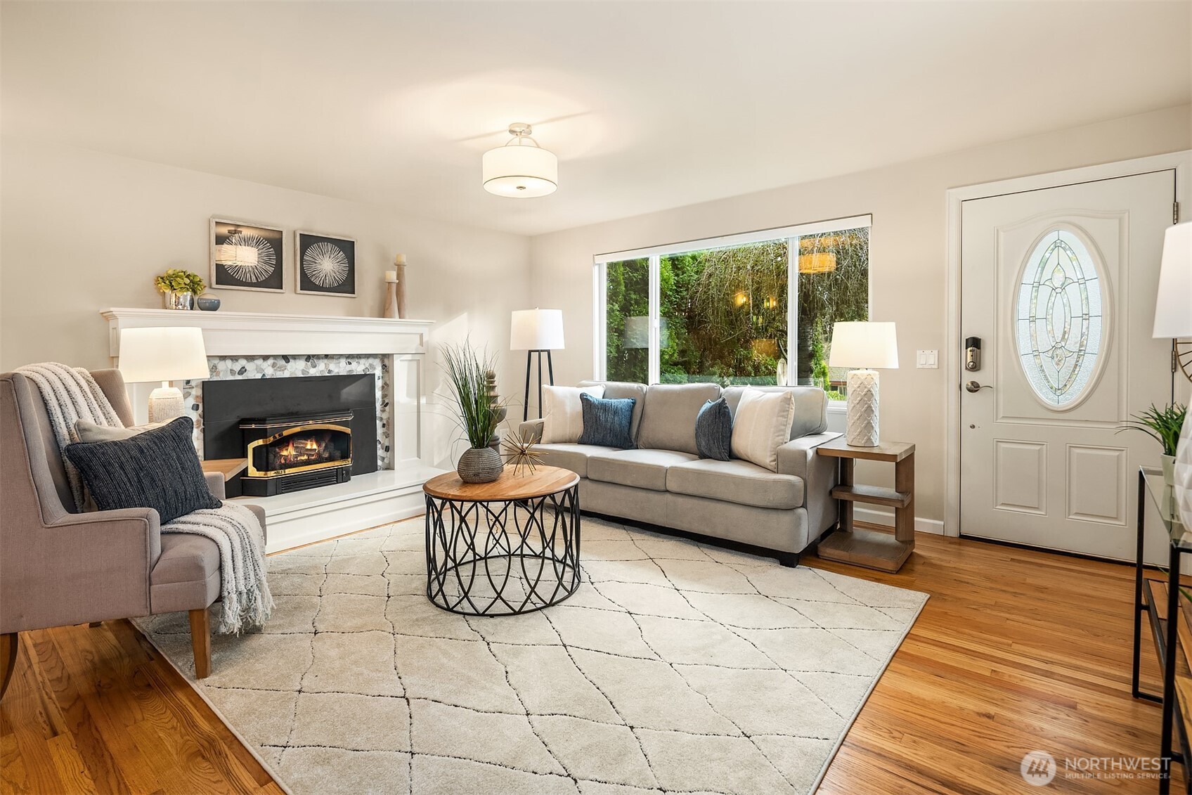 16042 Lake Hills Boulevard