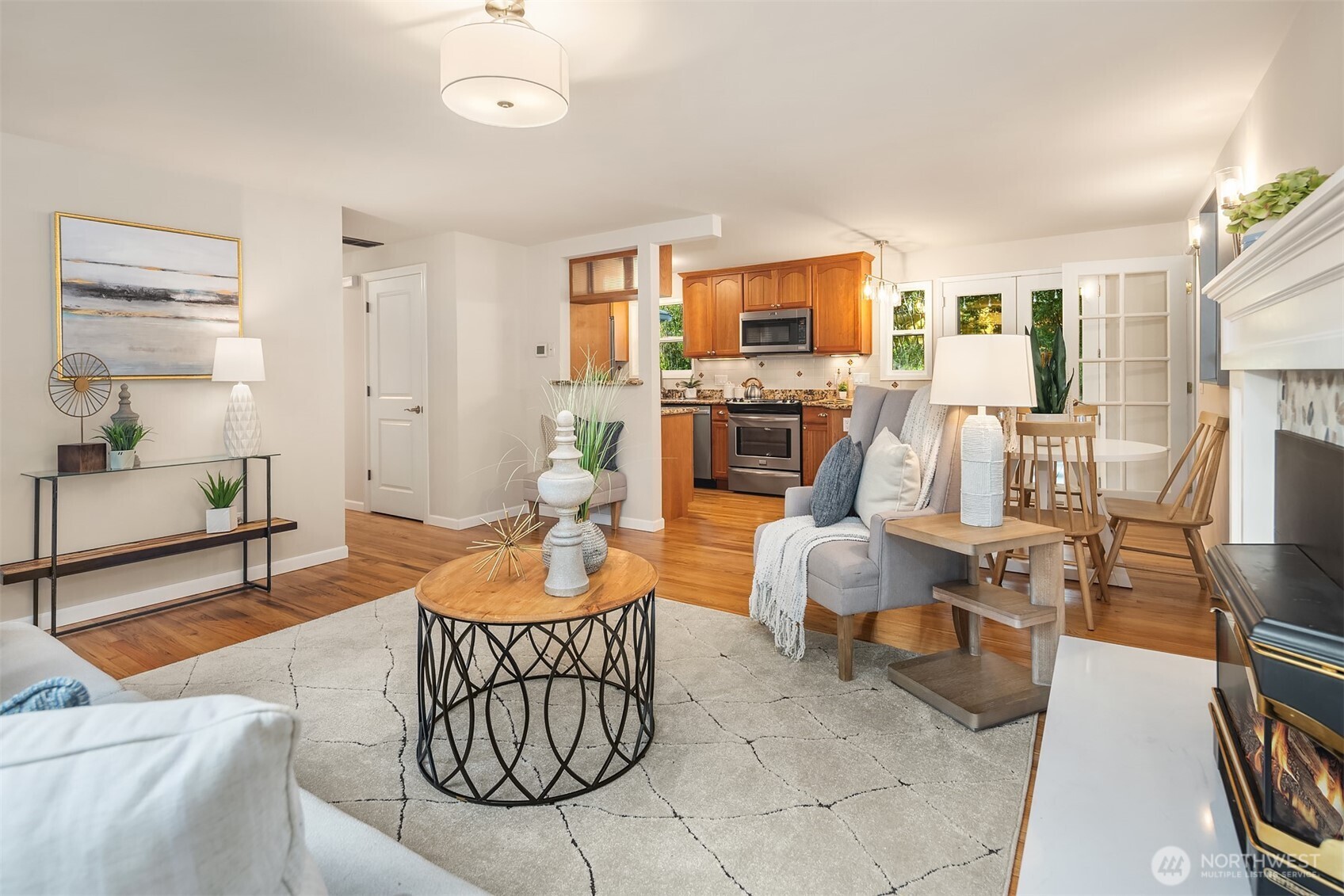 16042 Lake Hills Boulevard