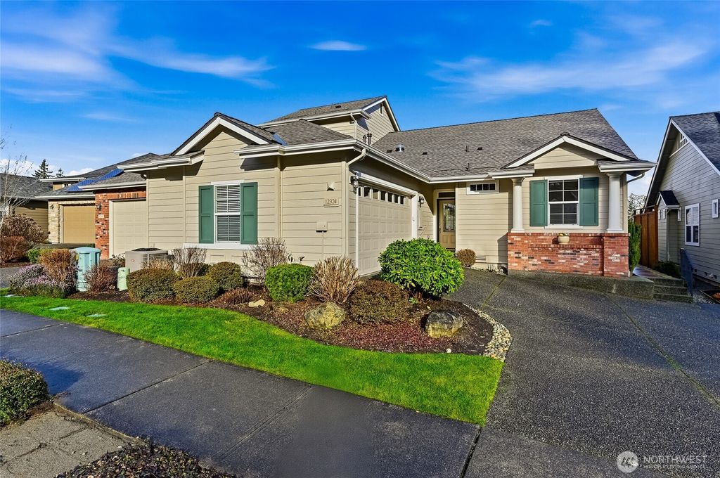 Photo of 12324 Big Leaf Way NE, Redmond, WA 98053 (MLS # 2468234)