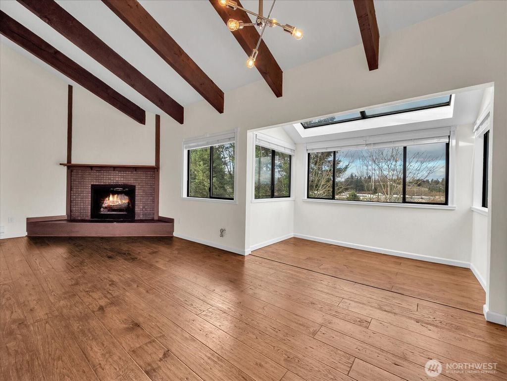 Photo of 12840 SE 40th Court #E1, Bellevue, WA 98006 (MLS # 2479391)