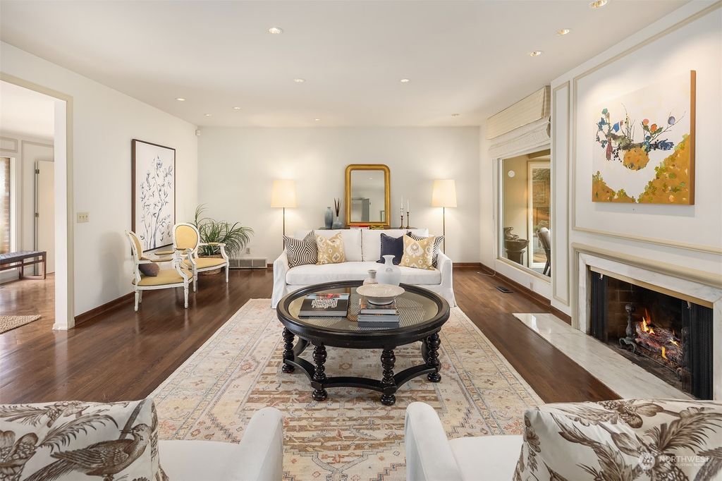 Photo of 1612 Shenandoah Drive E, Seattle, WA 98112 (MLS # 2050067)