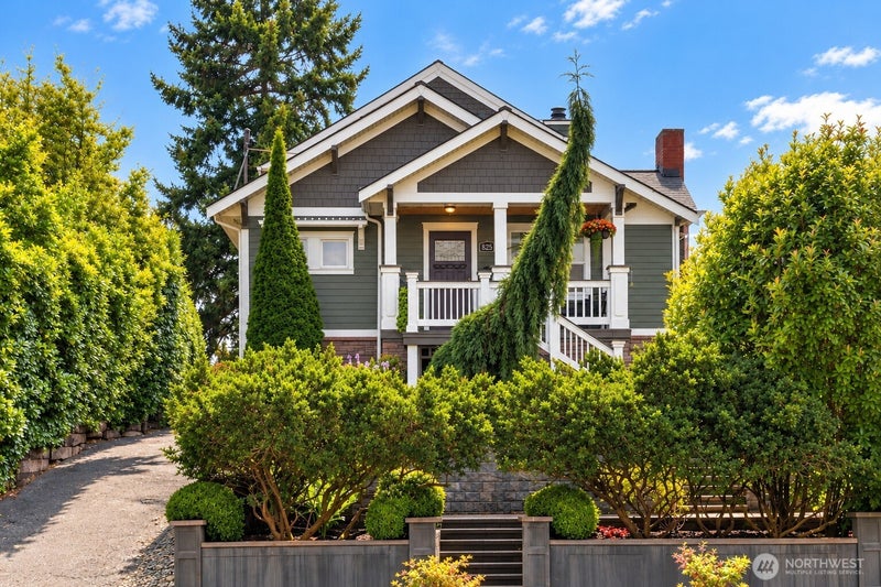 825 NE 75th Street