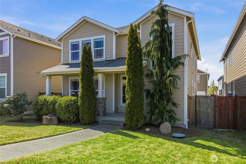 Photo of 18428 97th Avenue Ct E, Puyallup, WA 98375 (MLS # 2505325)