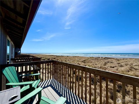 1311 Ocean Shores Boulevard SW 6 Ocean Shores WA 98569