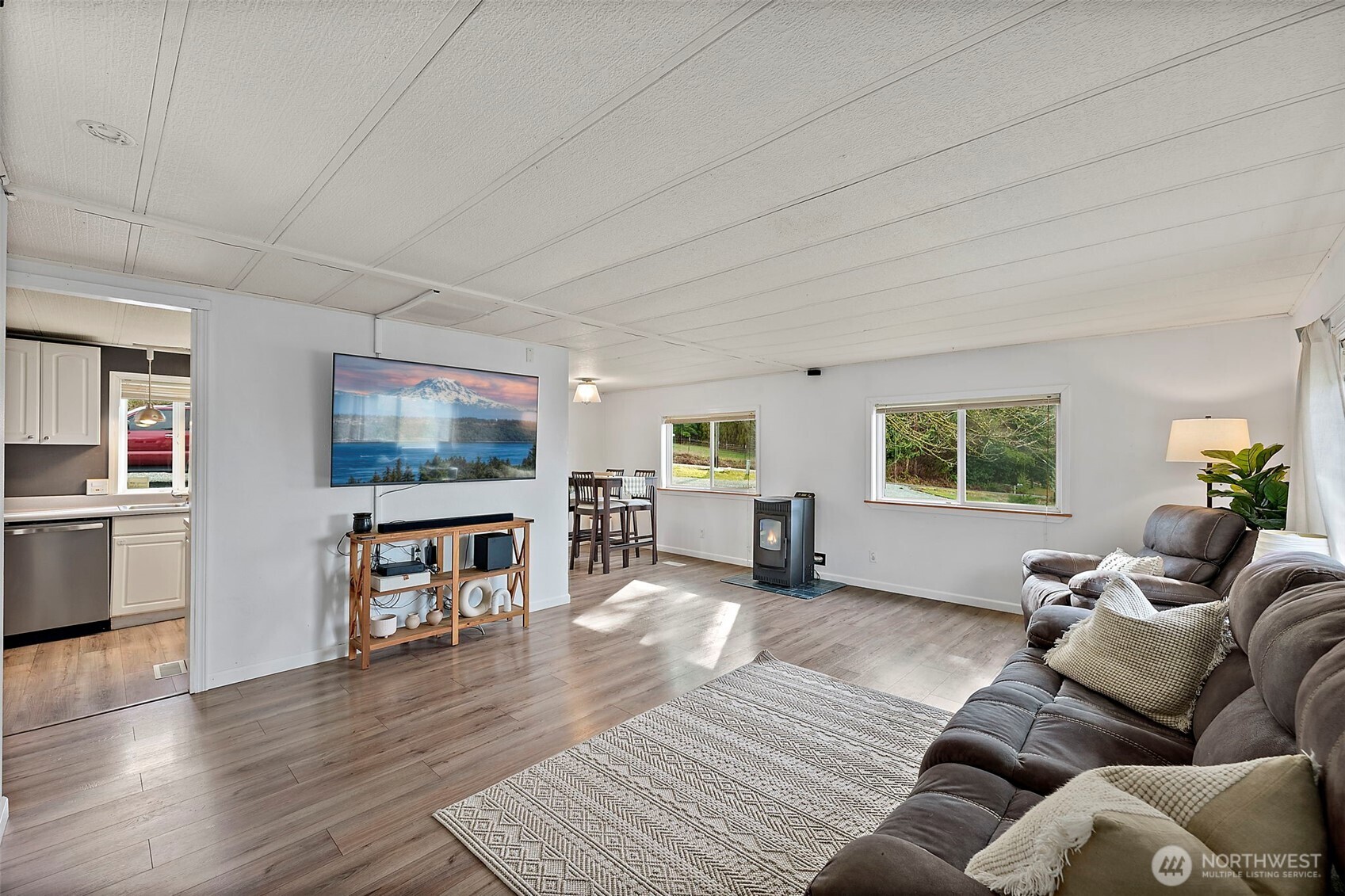 10411 238th Street E