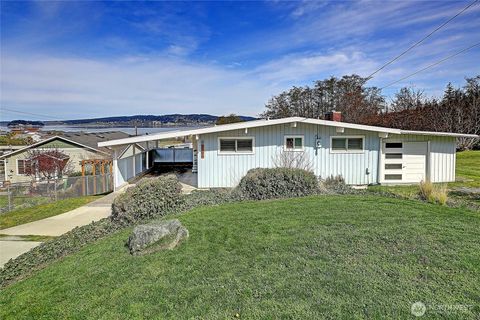 Photo of 804 Sandstone Lane, Camano Island, WA 98282 (MLS # 2504145)