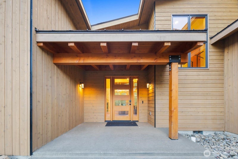 371 Old Grove Trail