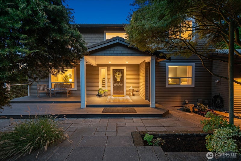 6237 Walnut Way
