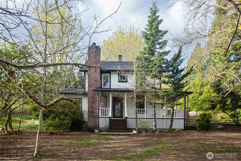 Photo of 13101 Olalla Valley Road SE, Olalla, WA 98359 (MLS # 2509259)