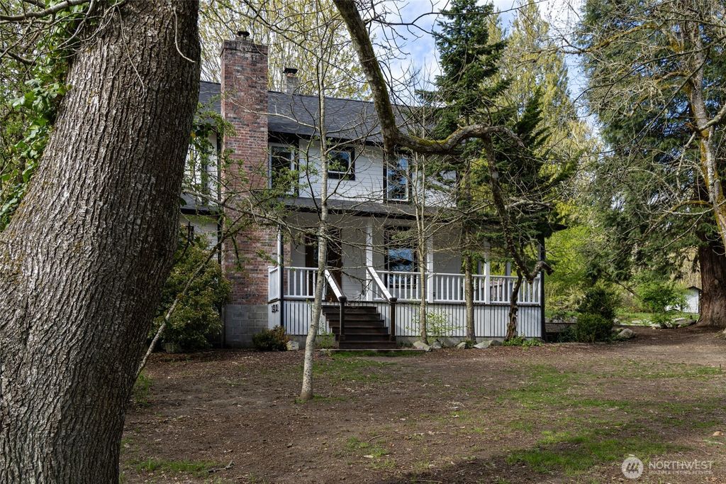 Photo of 13101 Olalla Valley Road SE, Olalla, WA 98359 (MLS # 2509259)