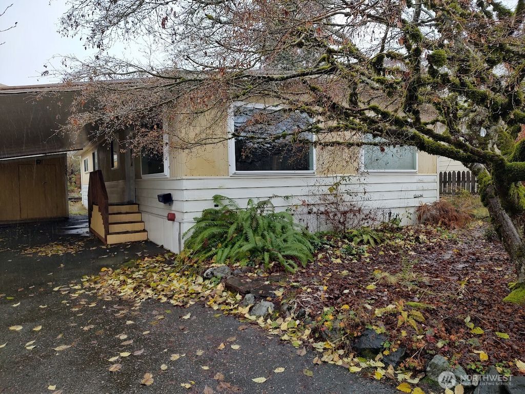 Photo of 13320 Highway 99 #151, Everett, WA 98204 (MLS # 2460243)