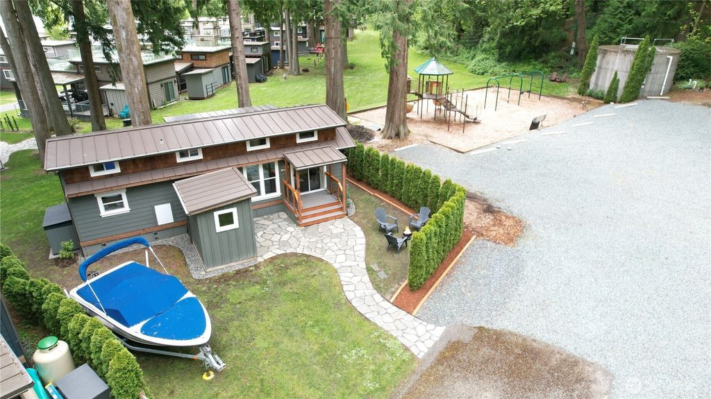 Photo of 990 S Lake Whatcom Blvd #9, Sedro Woolley, WA 98284 (MLS # 2488484)