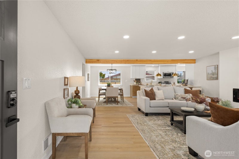 1712 S 76th Street