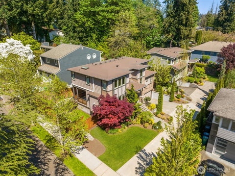 Photo of 11222 116th Place NE #L4, Kirkland, WA 98033 (MLS # 2540861)