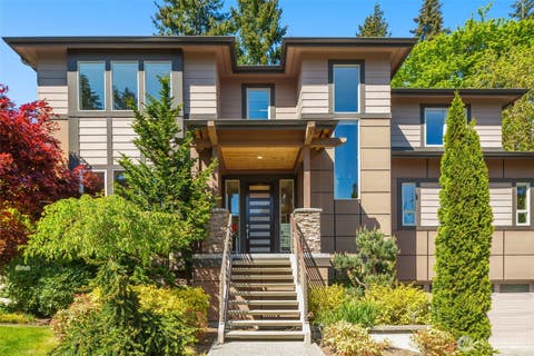 Photo of 11222 116th Place NE #L4, Kirkland, WA 98033 (MLS # 2540861)