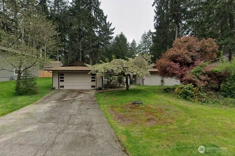 Photo of 4205 Candlewood Drive SE, Lacey, WA 98503 (MLS # 2459804)