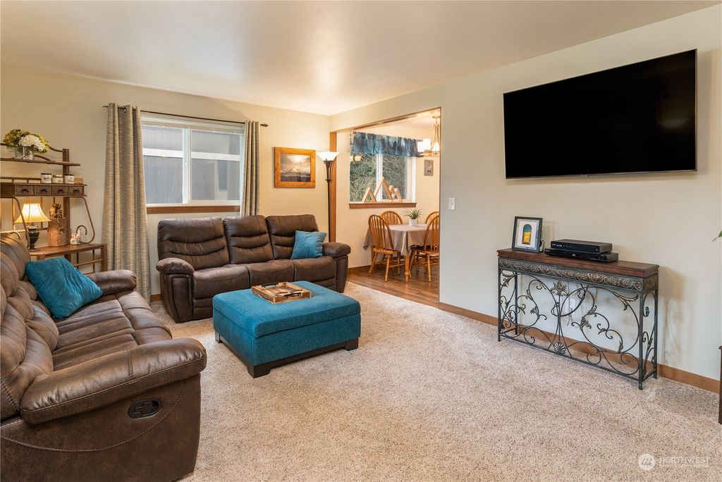 Photo of 16820 117th Place NE, Arlington, WA 98223 (MLS # 2031132)