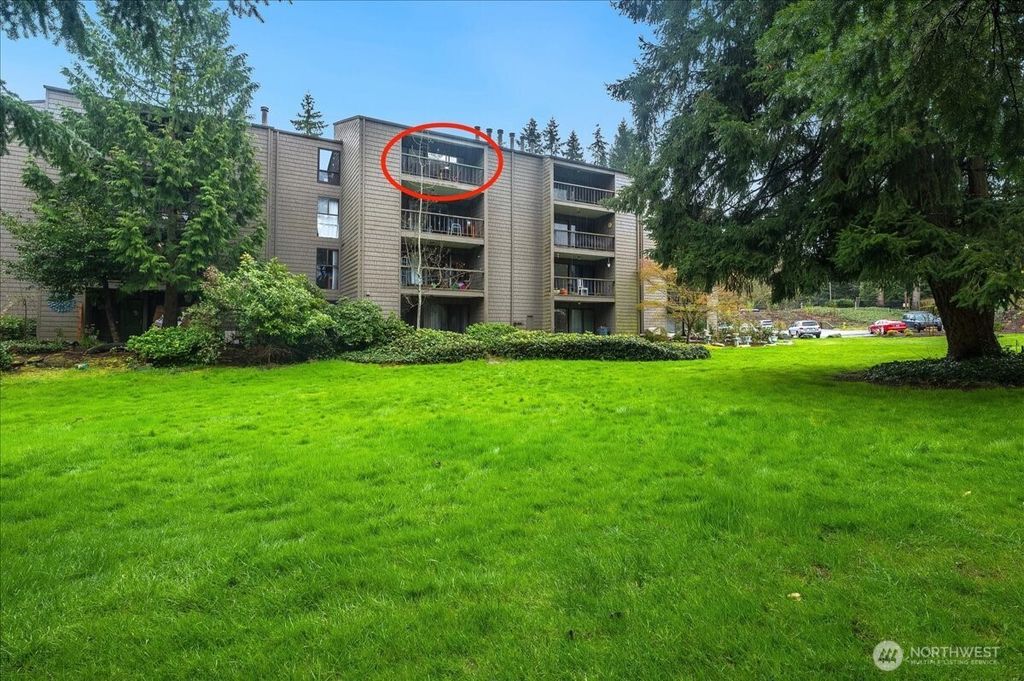 Photo of 13680 NE 69th Street #656, Redmond, WA 98052 (MLS # 2357858)