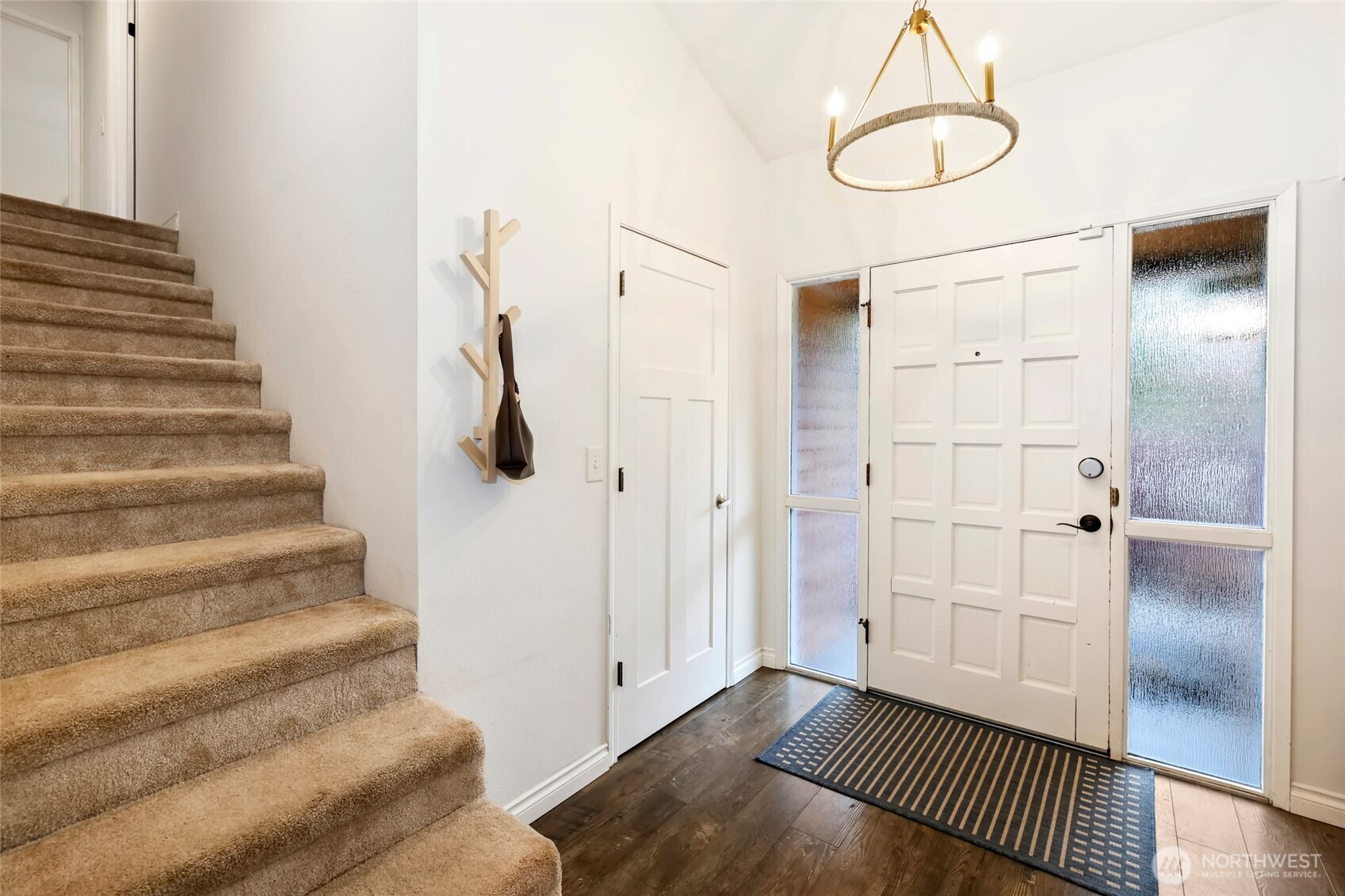 1218 Mountain Aire Drive SE